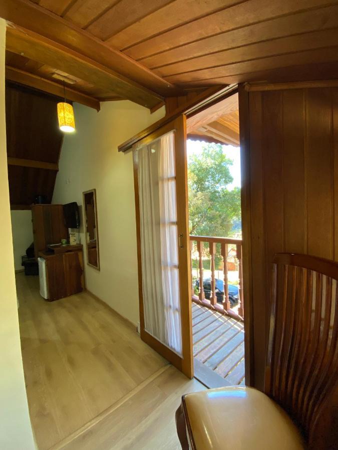 Pousada Le Lieu Santo Antônio do Pinhal Esterno foto