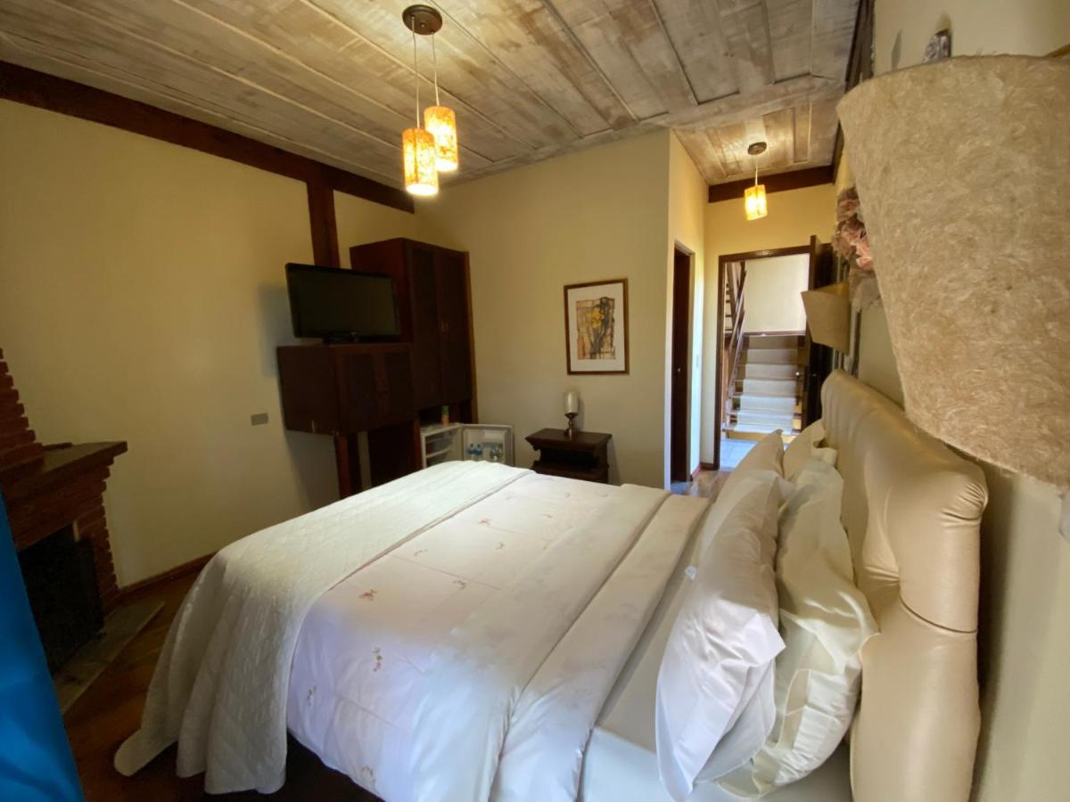 Pousada Le Lieu Santo Antônio do Pinhal Esterno foto